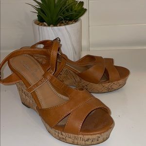 Brown Wedges